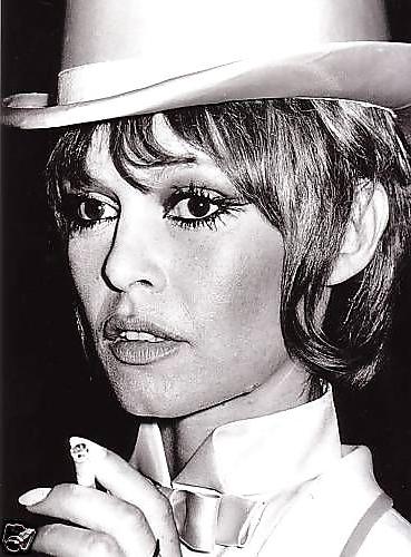 25P Brigitte Bardot  N15
