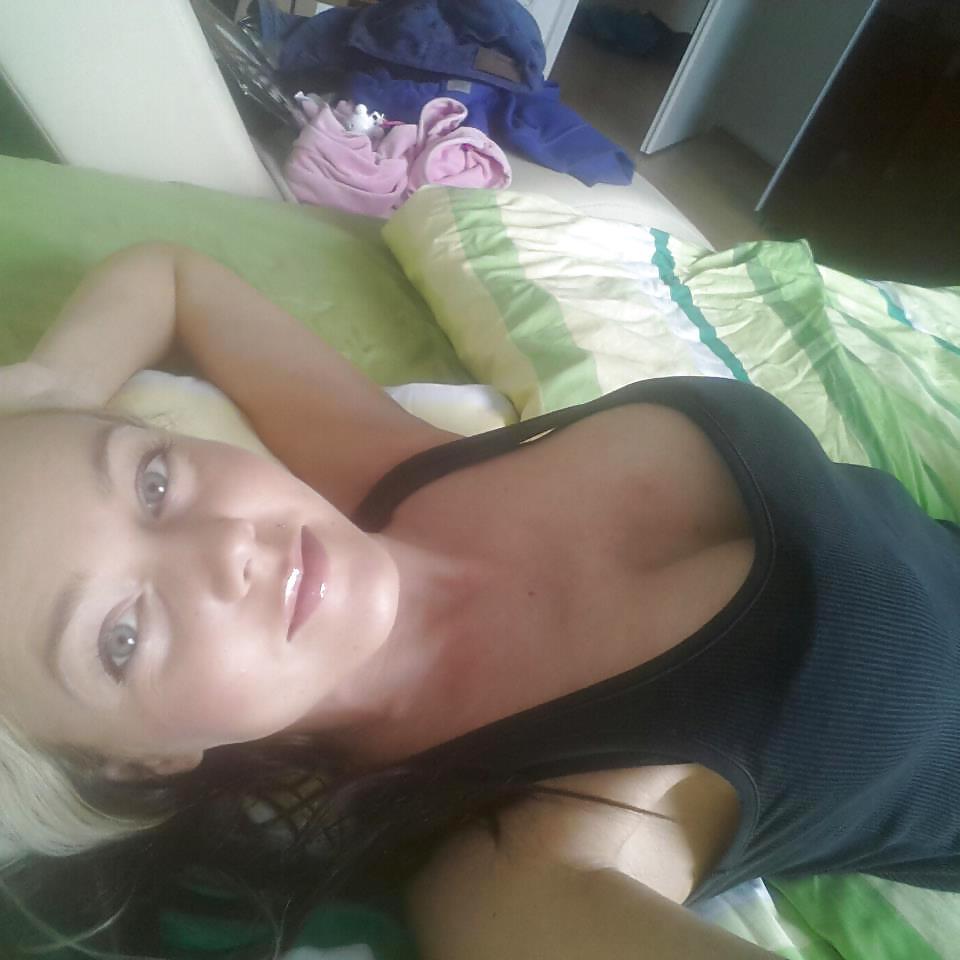17P Sexy Julia German Web Star