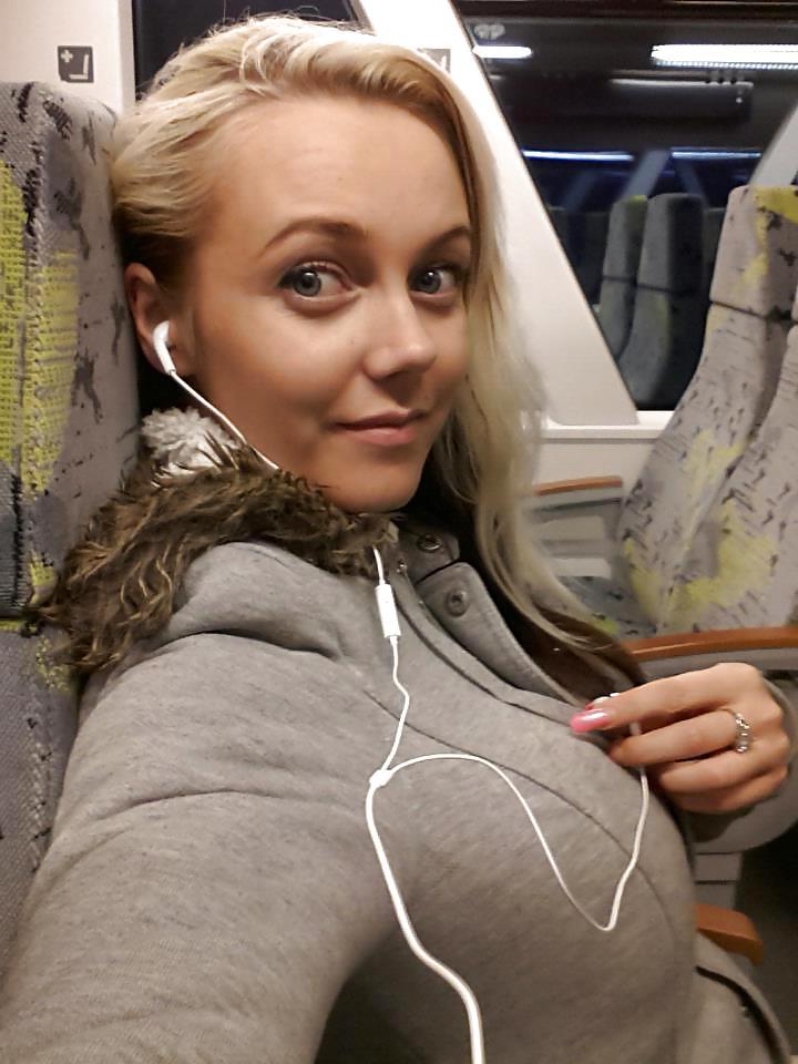 17P Sexy Julia German Web Star