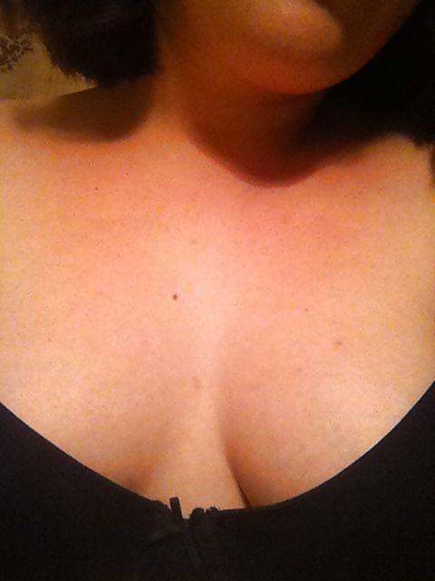 24P Chubby Girlfriend Playing With Tits and Pussy Solo