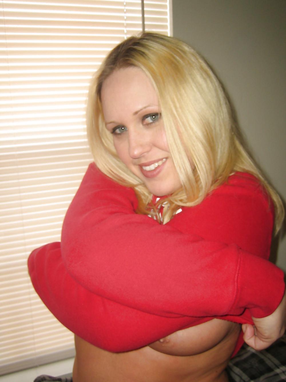 25P Big boobs at  home