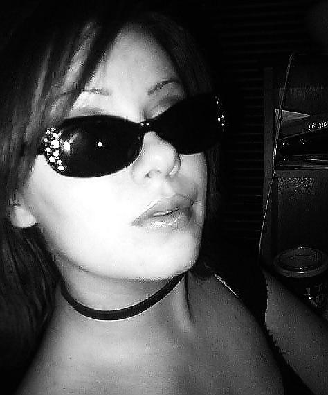 25P SLUTTY EMO GFs KINKY PHOTOS..