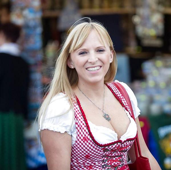 9P German girl  who waiting for black men 