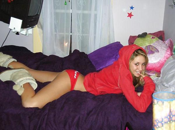 9P German girl  who waiting for black men 