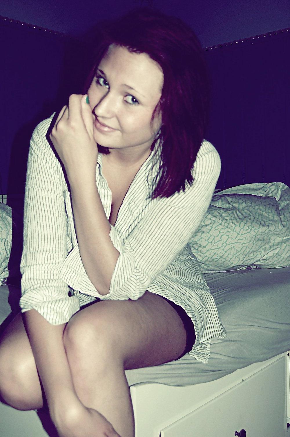25P German Girl 8
