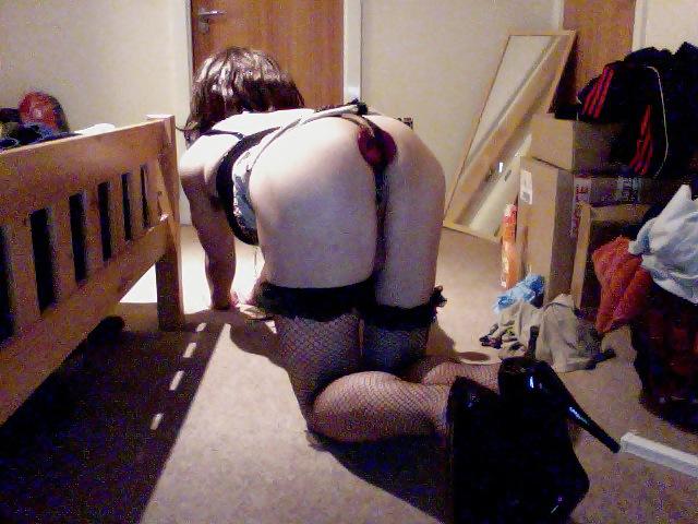25P Emma Slut crossdresser tranny whore pics