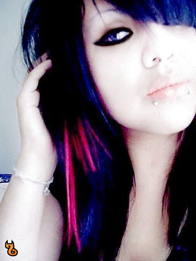 25P J' aime 46 emo girls