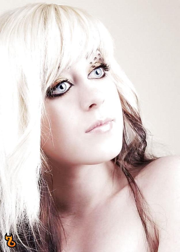 25P J' aime 46 emo girls