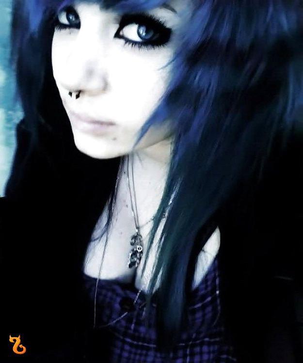 25P J' aime 46 emo girls