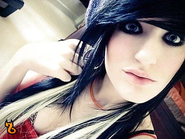 25P J' aime 46 emo girls