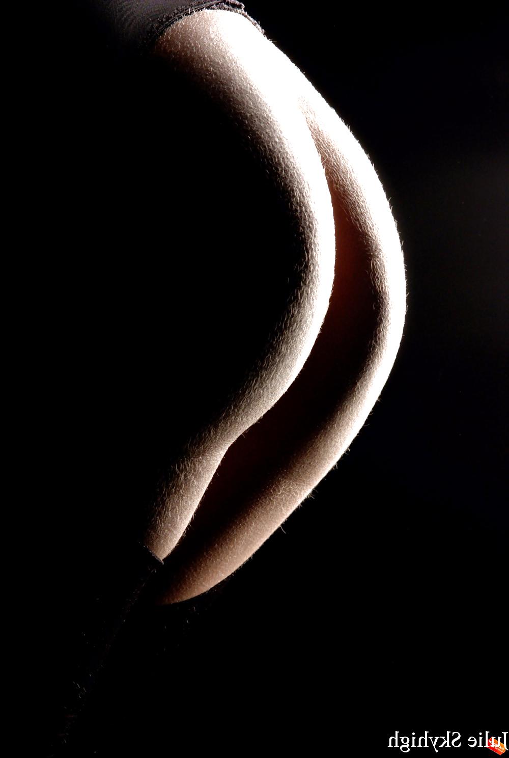 5P Julie skyhigh Erotic nude tits garterbelt & stockings