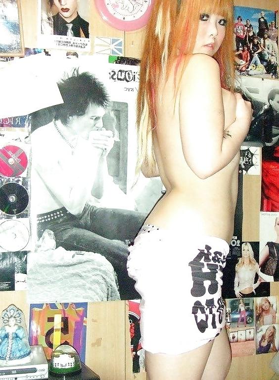 25P Sexy emo teens