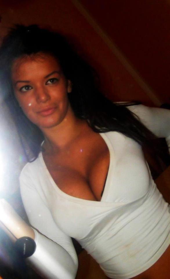 18P Serbian babes 