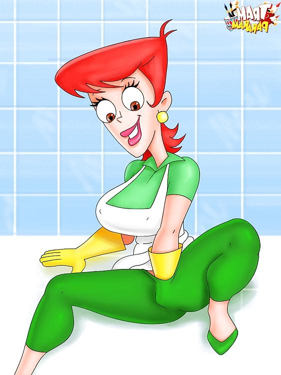 25P Divine Dexter's Mom