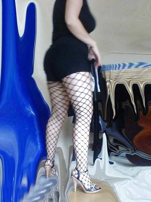 17P Big boobs and fishnet-stockings