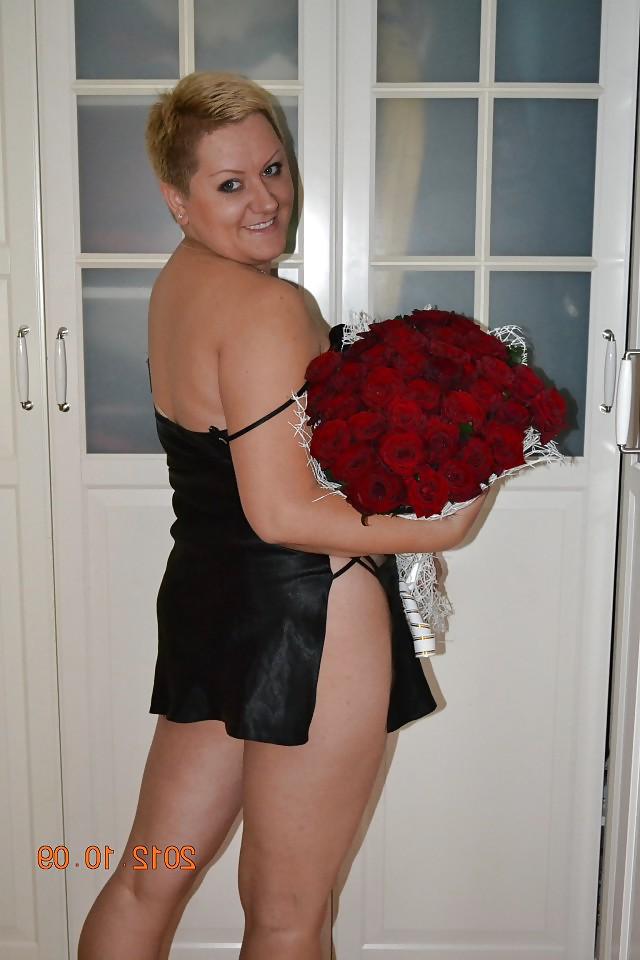 25P My big boobs gf