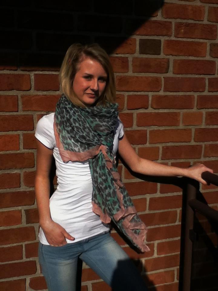 19P German Girl 12