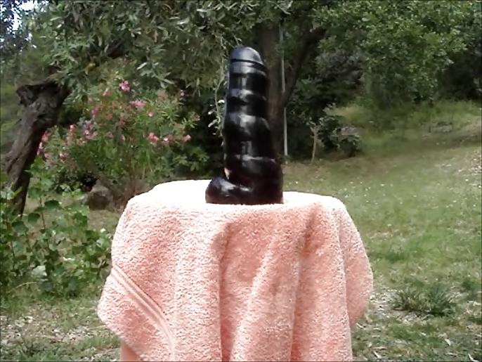 4P Caterpillar dildo anal 