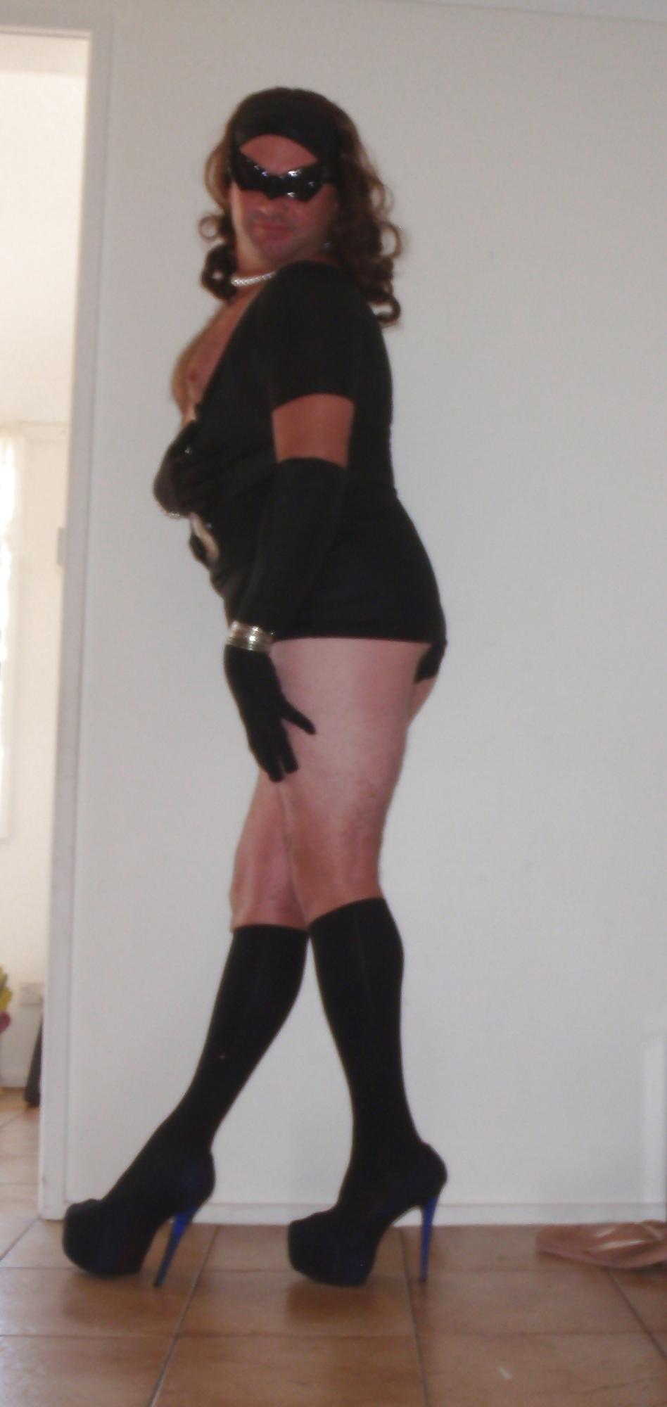 10P Foxxiroxxi in my short tight pvc dress and boots