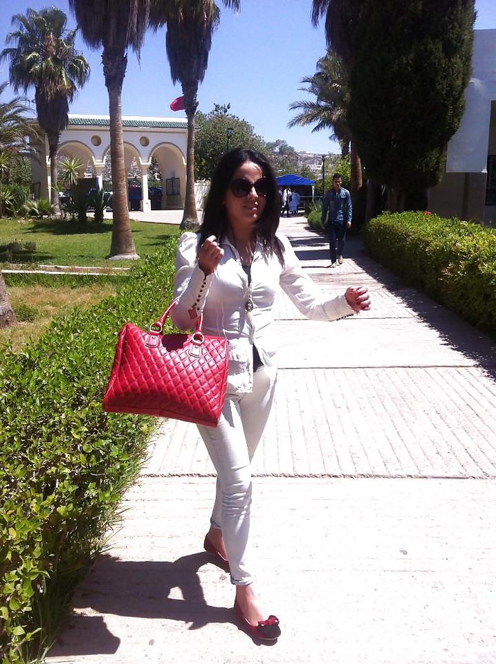 9P Roukya la salope d'agadir est de retour