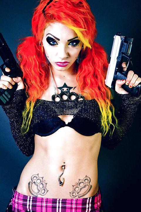 25P Sexy and Cute Emo girls 