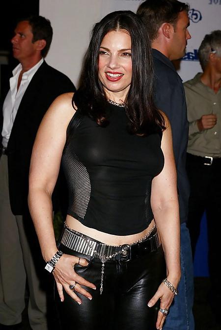 20P Latex & leather celebrities 