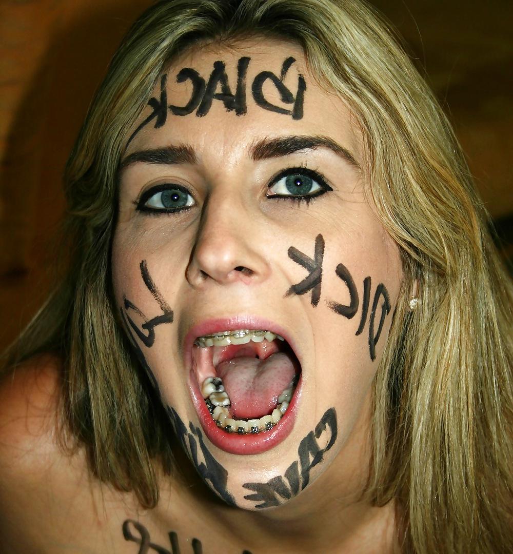 25P Slut writings on whore to humiliate them