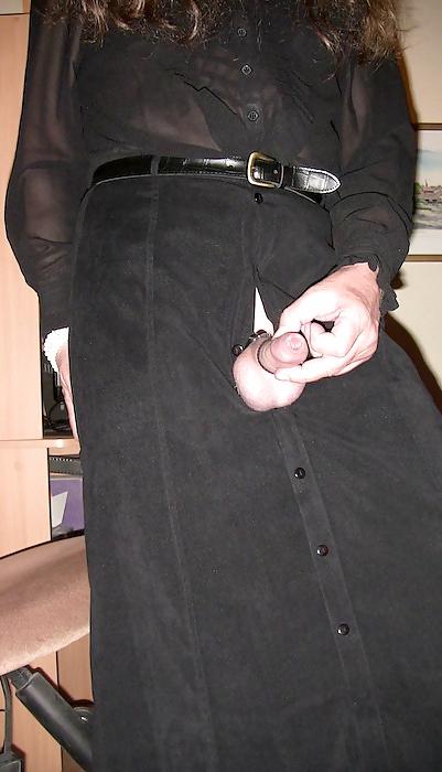 20P Me crossdressing in black buttonthrough skirt & black blouse