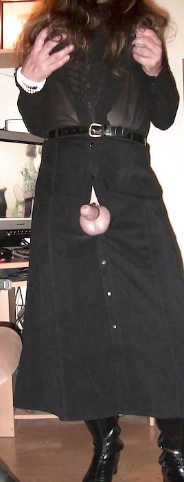 20P Me crossdressing in black buttonthrough skirt & black blouse