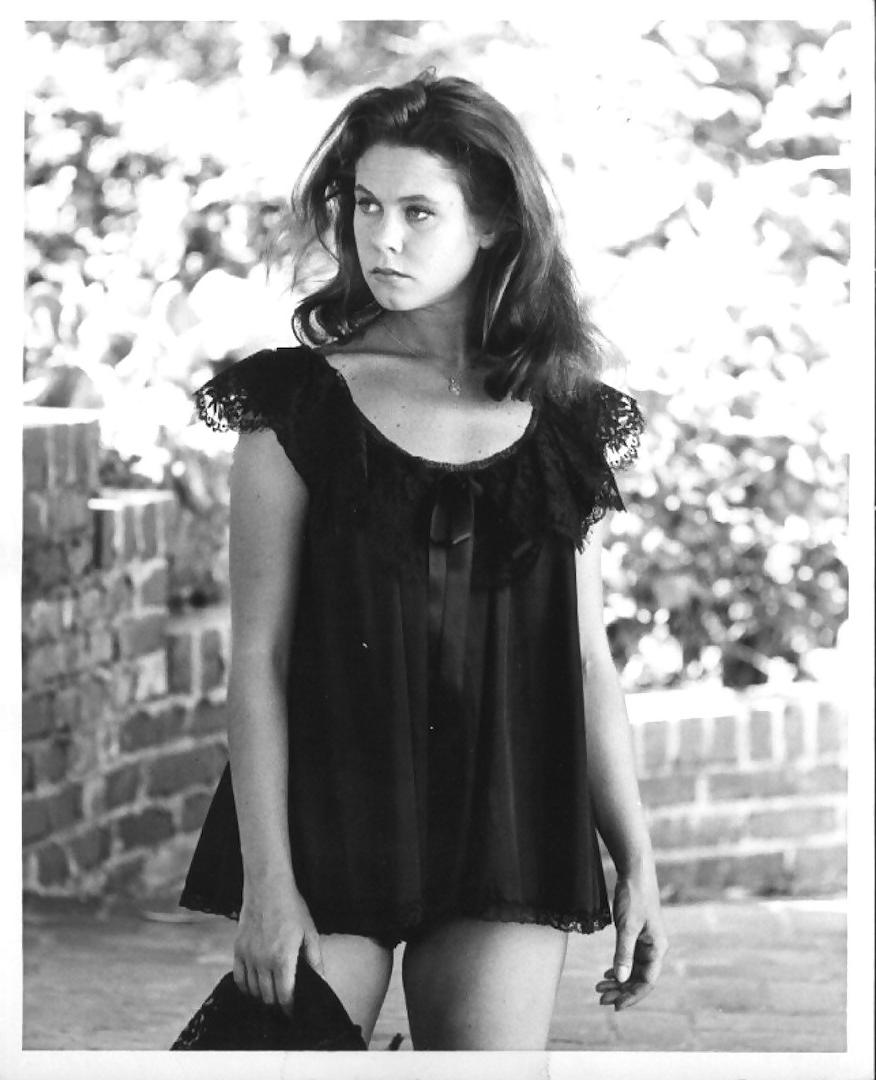 14P Elizabeth Montgomery
