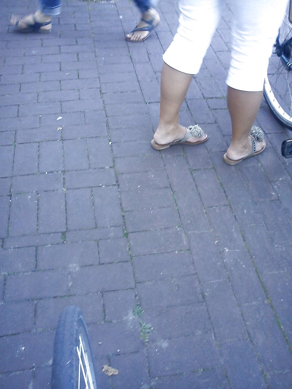 11P Candid Street Feet