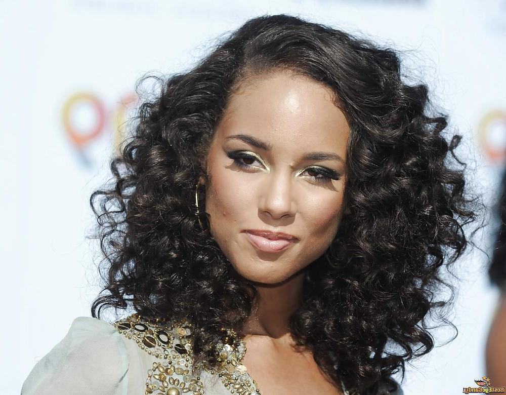 25P Alicia Keys