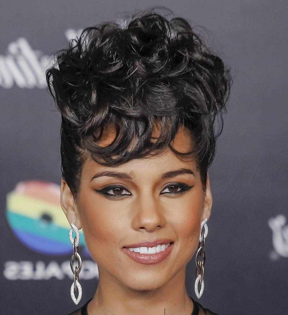 25P Alicia Keys