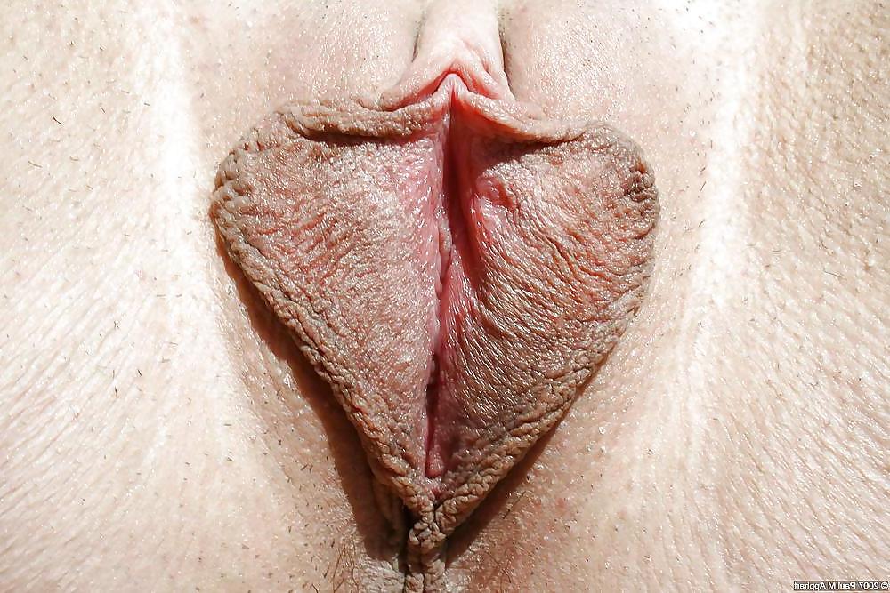 25P Big Clit'n Lips 4
