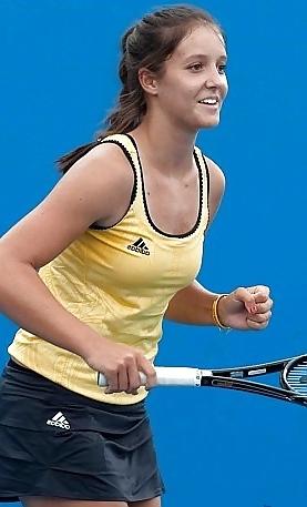 25P Beautiful Tennis Girls 12 by TROC