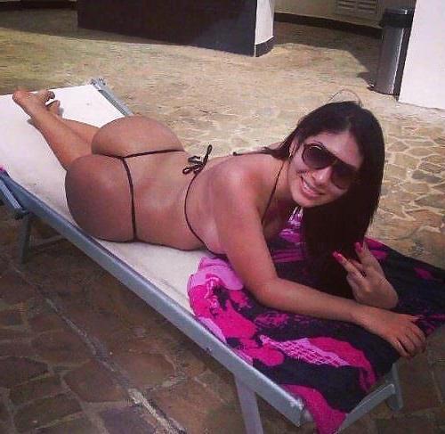 25P Big booty and asses
