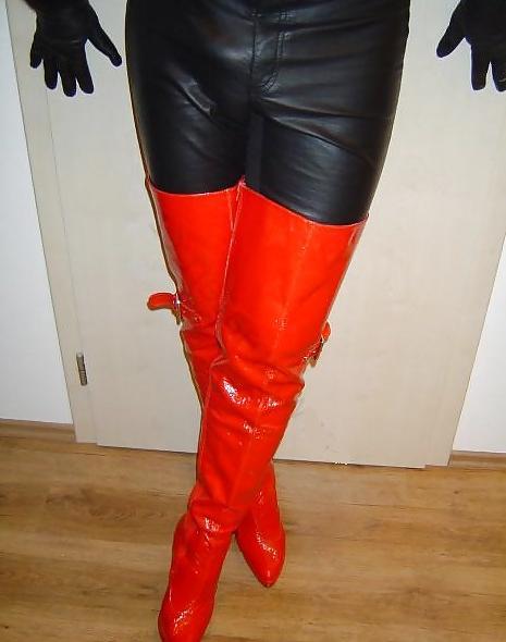 15P Boots and heels
