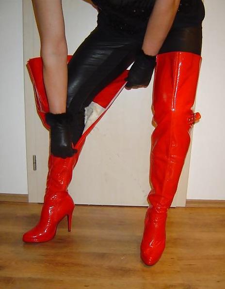 15P Boots and heels