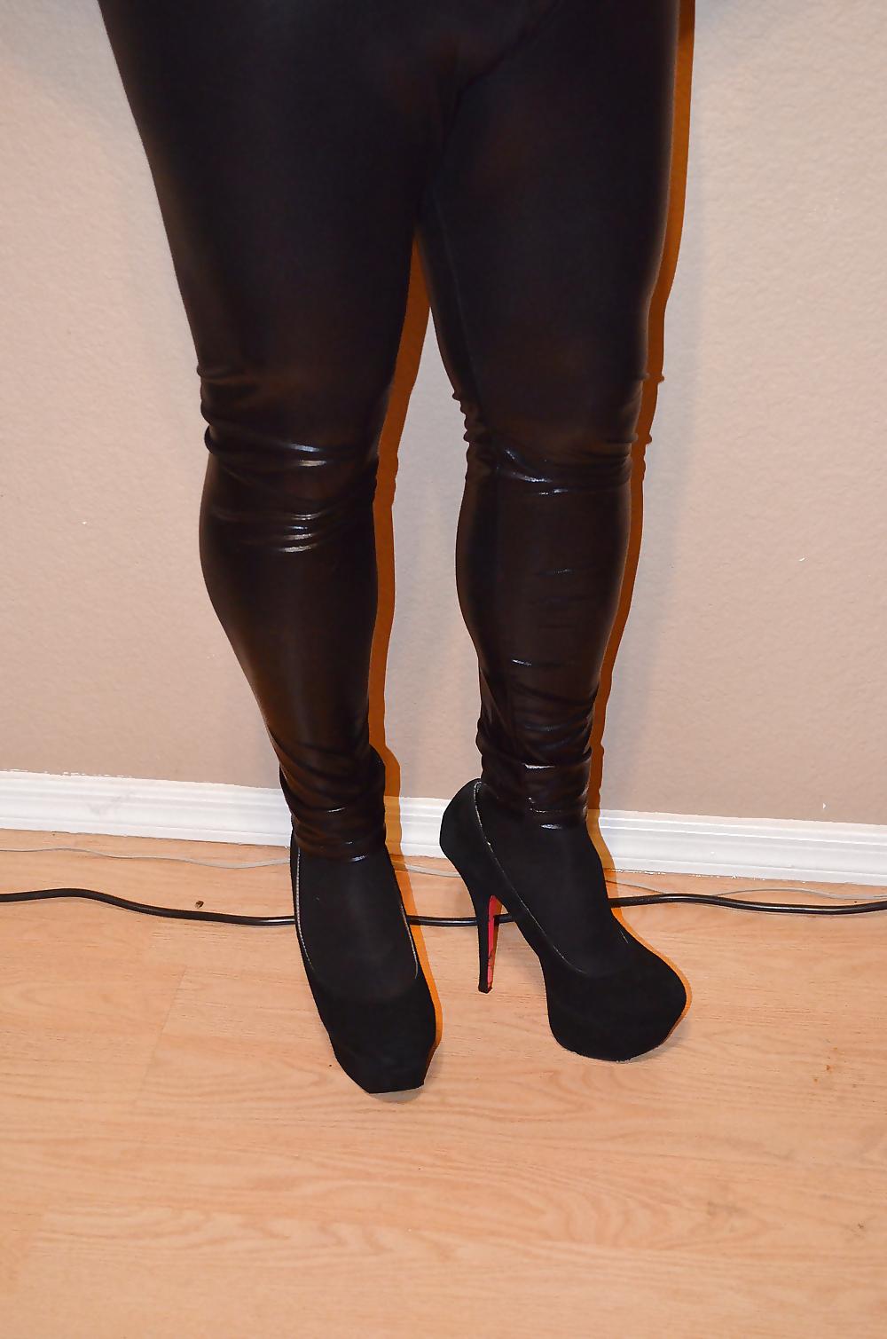 15P Boots and heels