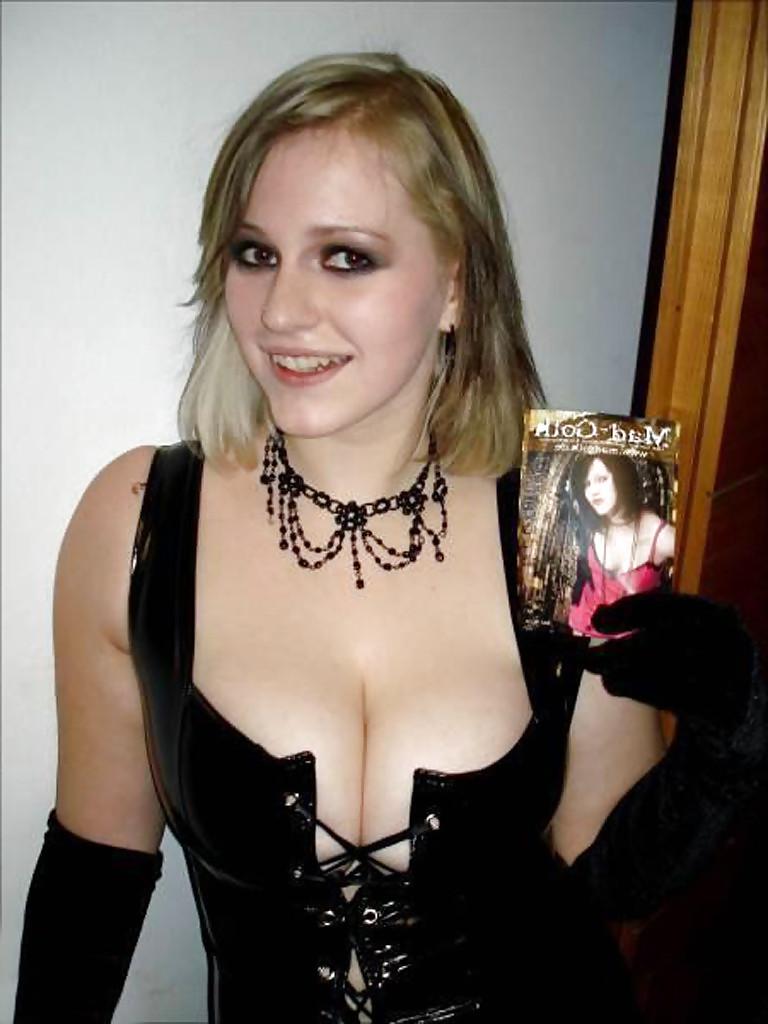 8P German girl 3