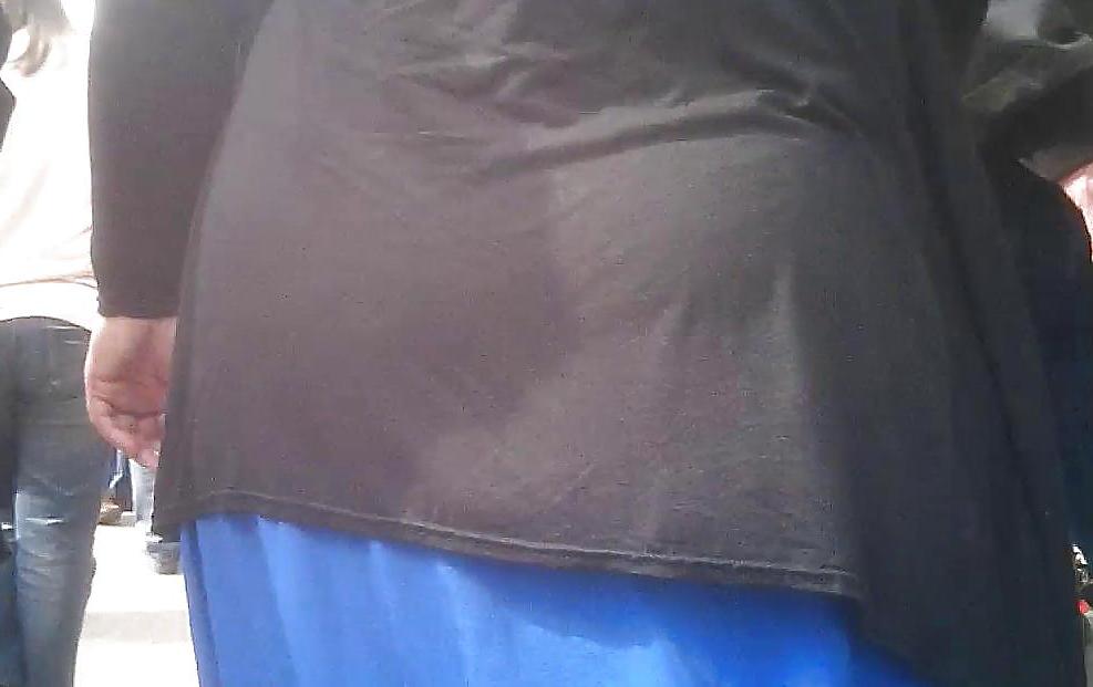 9P Arab Big Booty Grope