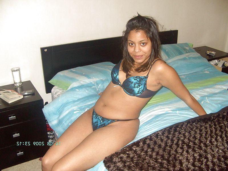 7P Sri Lanka girl in Dubai Nimesha 