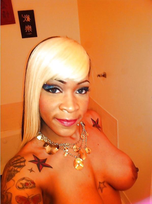 25P Tatoo & Piercing