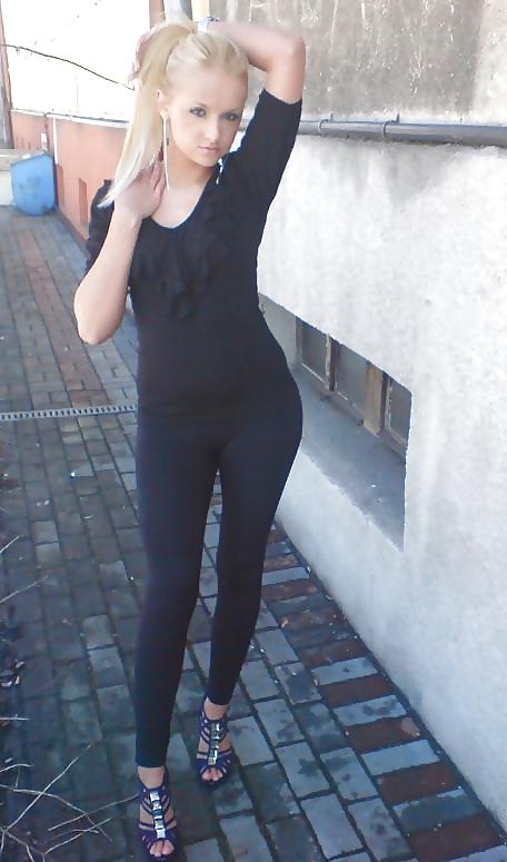 9P 9 Perfect Babes In Leggings Part # 11