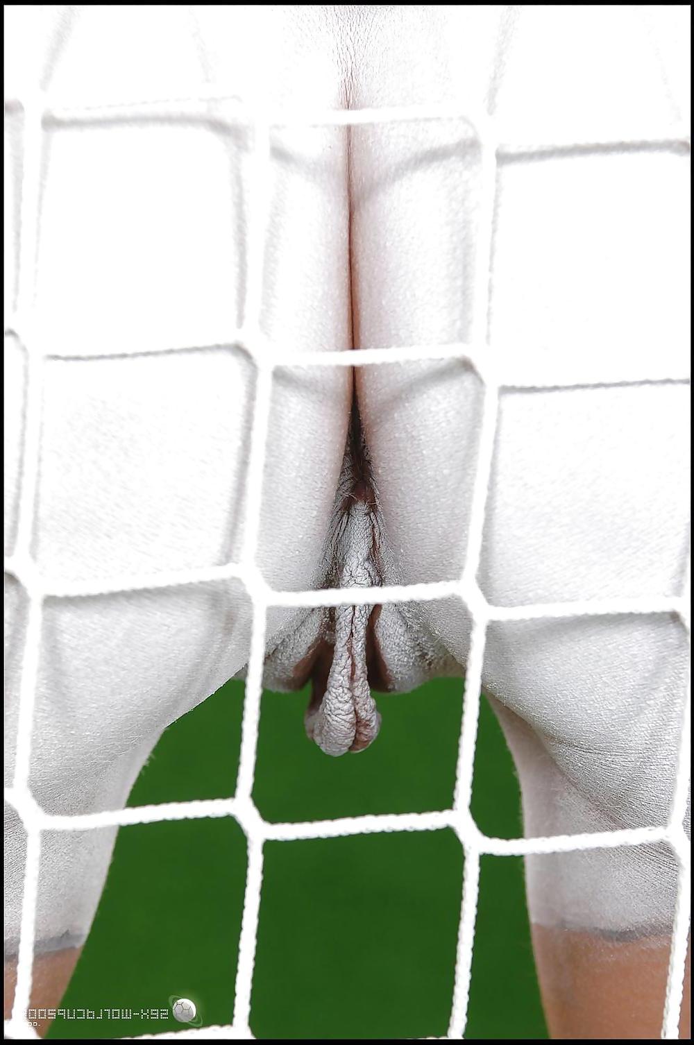 25P Body Painting Football 2
