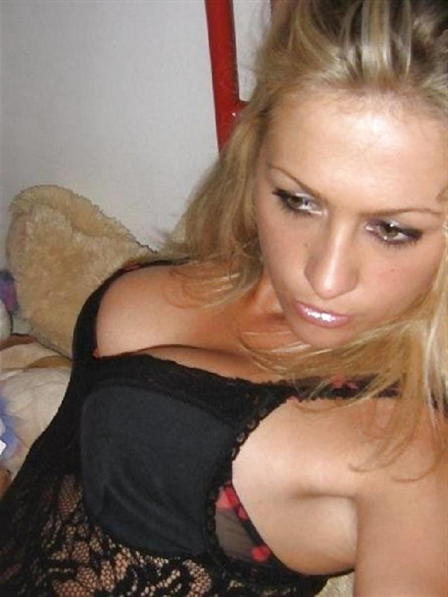 14P Croatian girl: jelena