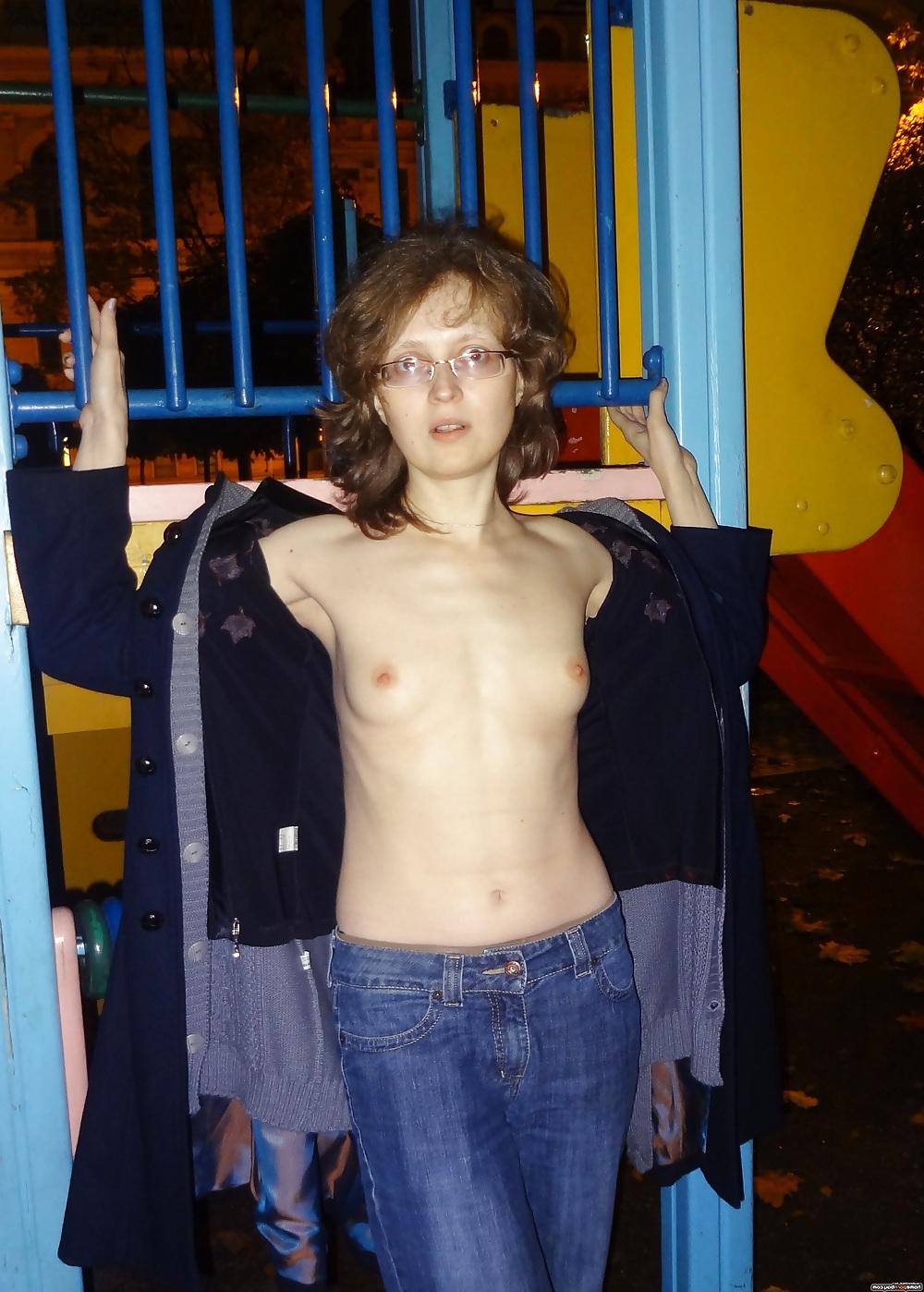 21P I walk naked in the street