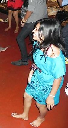 25P Sri Lankan Hot Womens