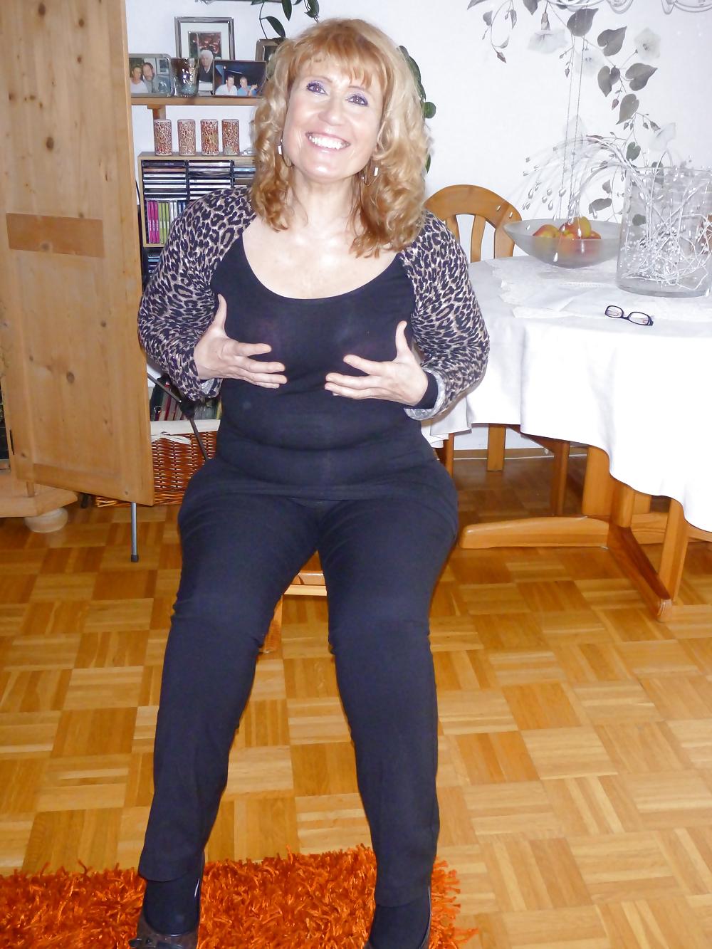 18P Stripping Gaby Facial