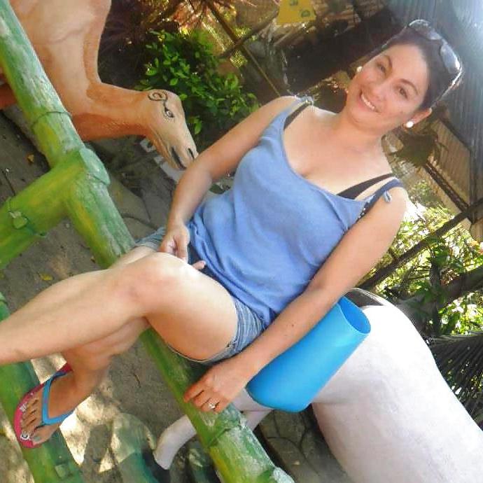 13P Horny Pinay